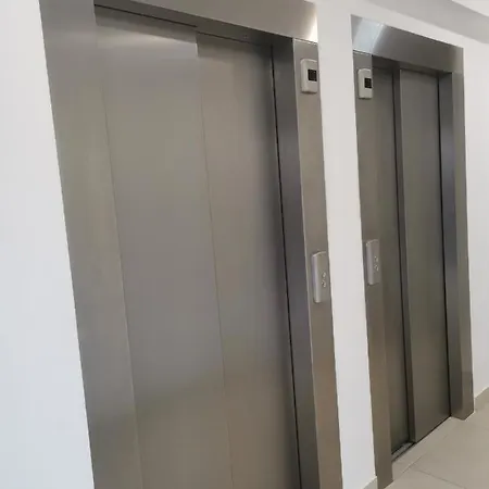 Cool Apartment *